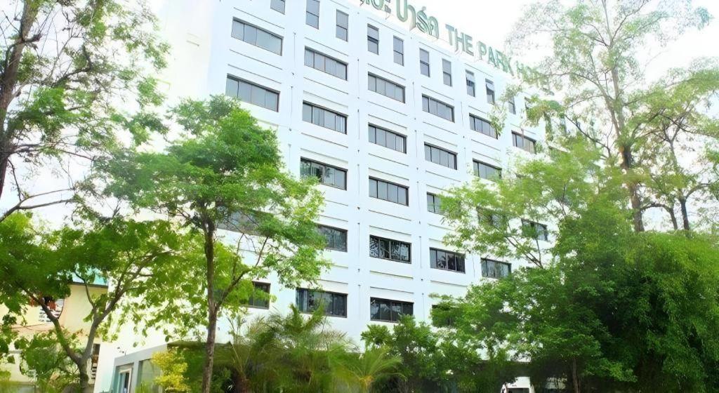 The Park Hotel פאטאיה מראה חיצוני תמונה